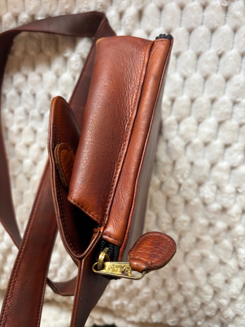 Frye Brown Leather Tooled Crossbody Satchel Bag Organizer messenger - Picture 5 of 14